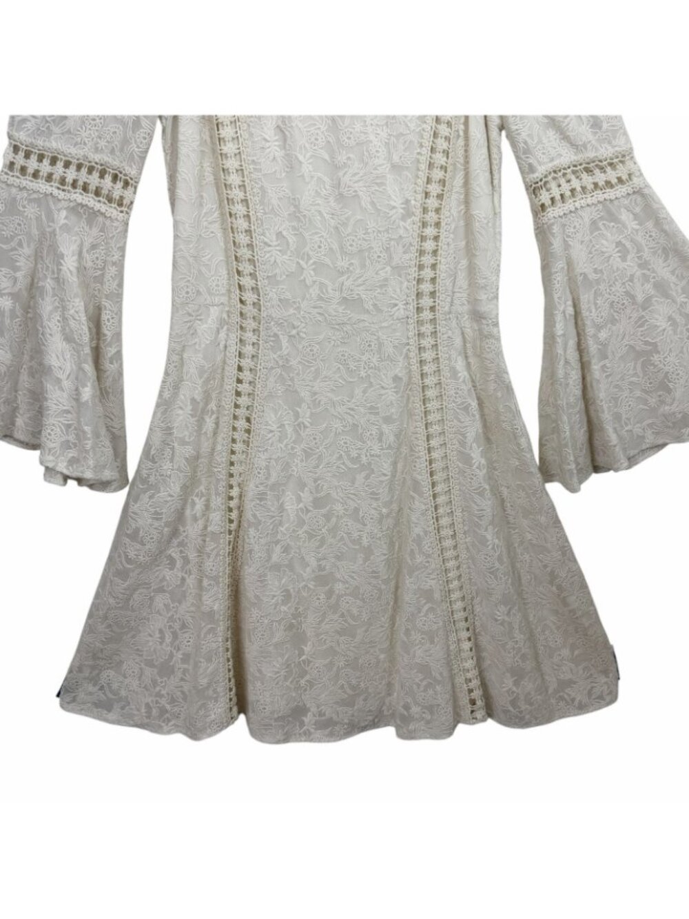 Alice + Olivia Enya Dress Size 6 Cream Ivory Macrame Embroidered Lace Cut Out - Picture 3 of 12